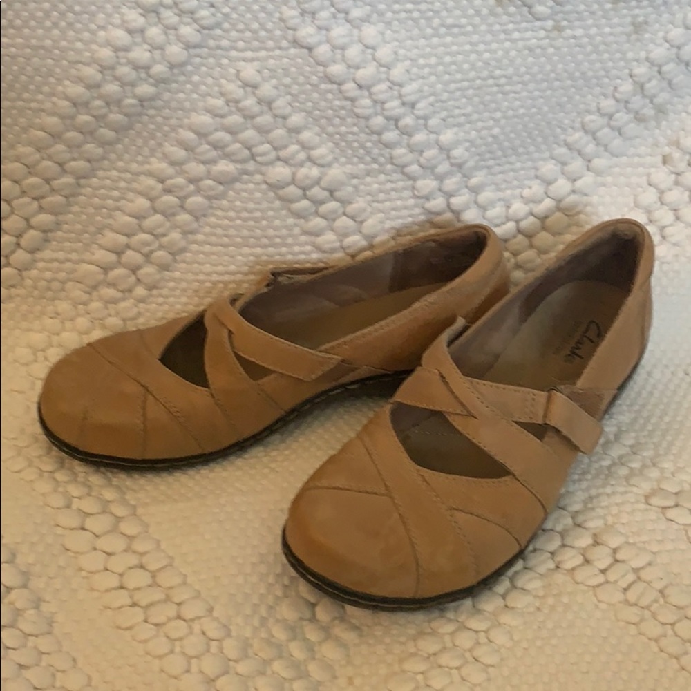 Clark’s size 8 EUC